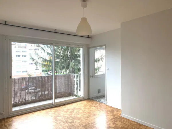 Appartement 1 pièce 27 m² 