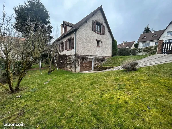 Maison 5 pièces 130 m² 