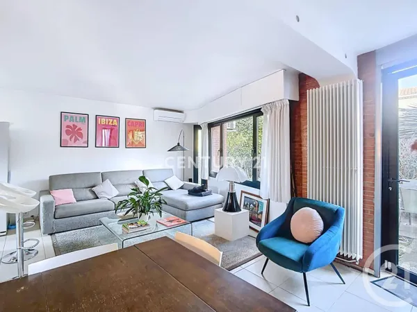 Maison 7 pièces 350 m² 