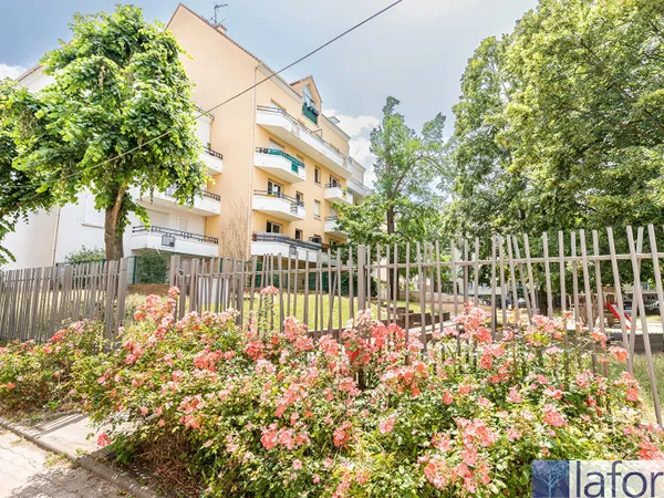 Appartement Longjumeau 1 pièce(s) 22.29 m2 