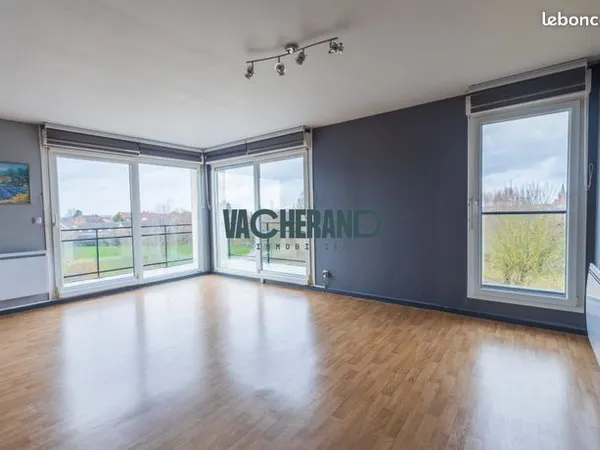 Appartement 3 pièces 76 m² 
