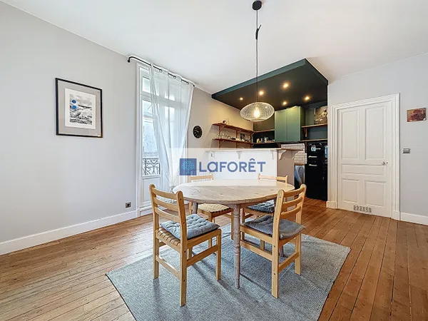 Appartement 3 pièces 64 m² 