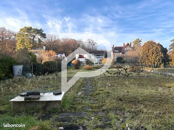 Terrain 564 m² 