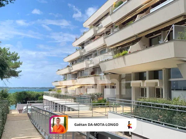 Studio d'exception au Panoramique Luxe, plage et art de vi 