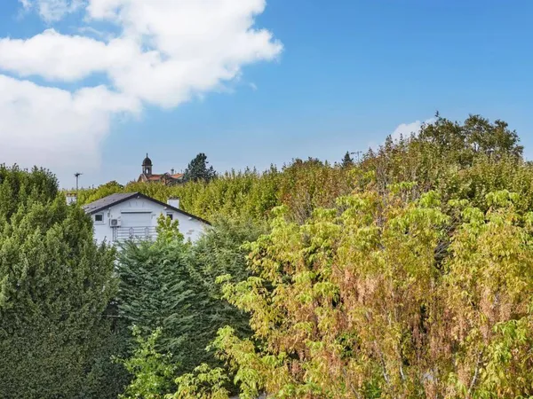 Maison 10 pièces 400 m² 
