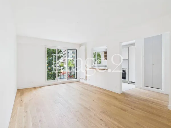 Vends T4 - 100m² - Paris 15ème 