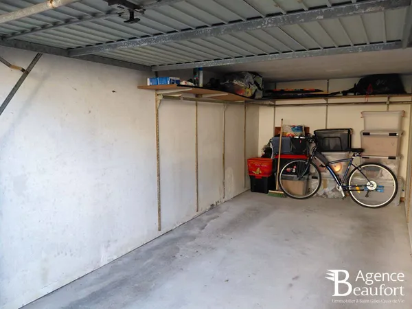 Parking 13 m² 