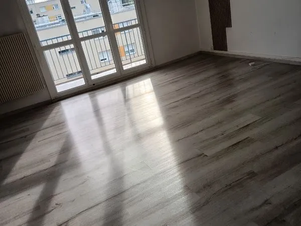 à louer- appartement t5 de 95 m2 