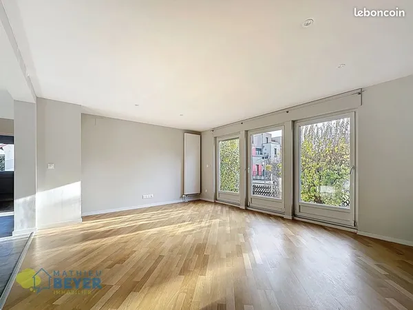 Maison 5 pièces 106 m² 