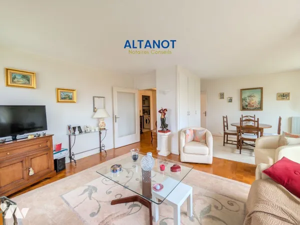 Appartement 3 pièces 82 m² 