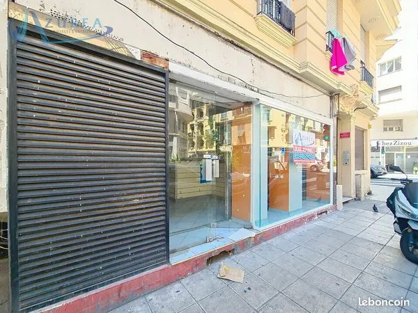 Local 47 m² 