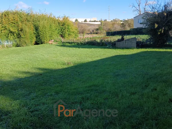 Terrain 634 m² 