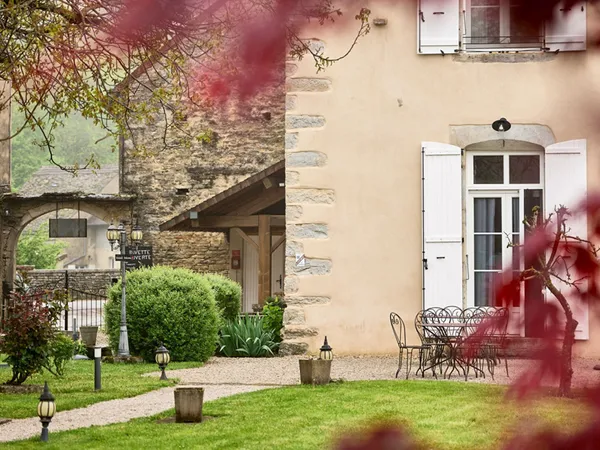Maison Vigneronne Rénovée à Château-Chalon 