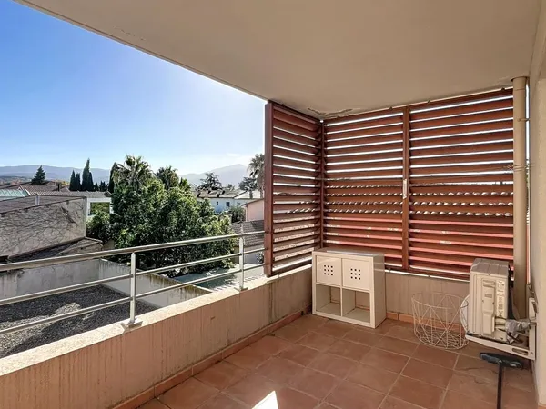 Appartement 3 pièces 77 m² 