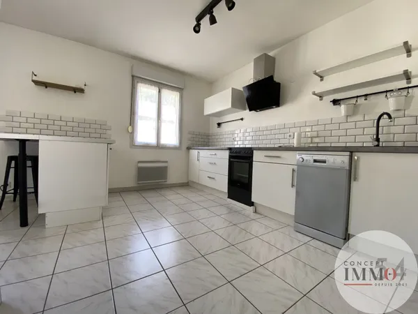 Maison Location Aingeray 5p 90m² 840€