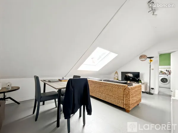 Appartement 4 pièces 37 m² 