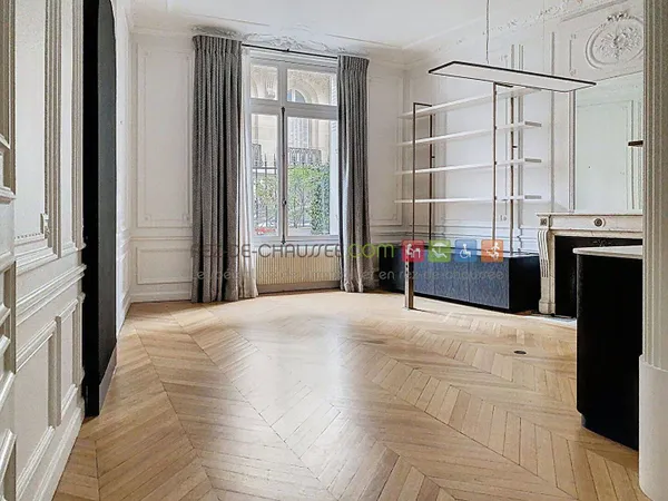 Bureaux 90 m² 