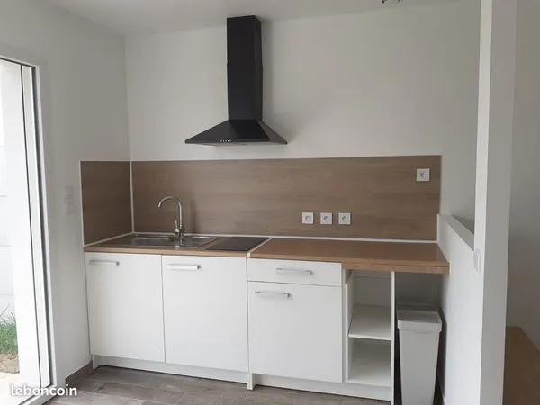 Appartement Location Braud-et-Saint-Louis 1p 26m² 550€