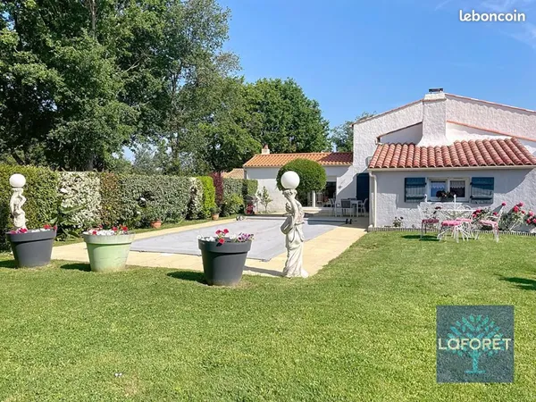 Maison 4 pièces 143 m² 
