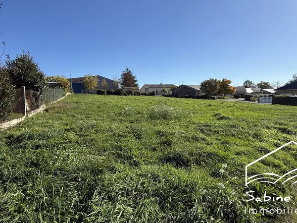 TERRAIN CONSTRUCTIBLE 