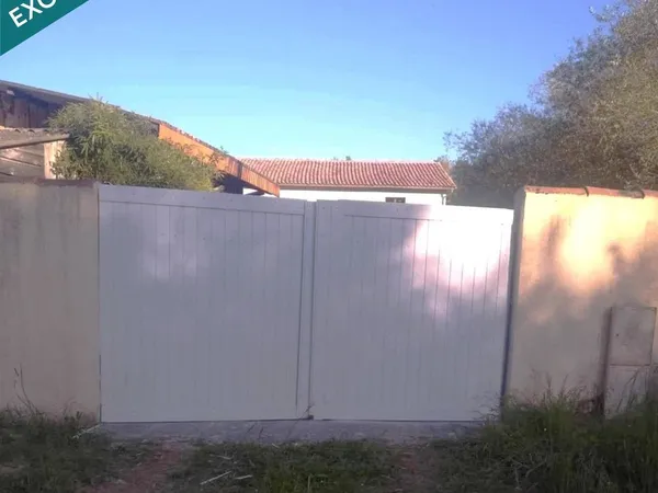 Terrain 28095 m² 