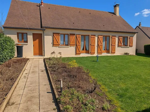 PAVILLON GROS POTENTIEL- JARDIN ET GARAGE 
