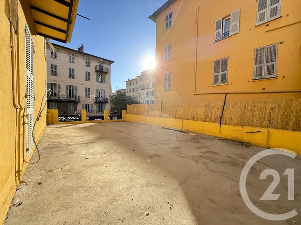 Appartement 4 pièces 97 m² 