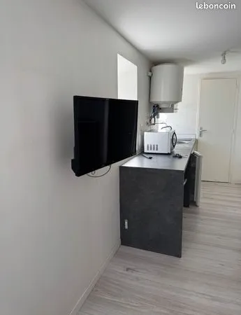 Appartement 1 pièce 13 m² 