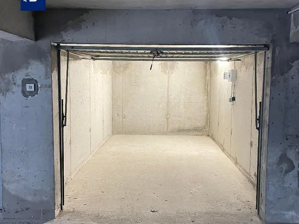 Parking - Garage Location Meylan   110€