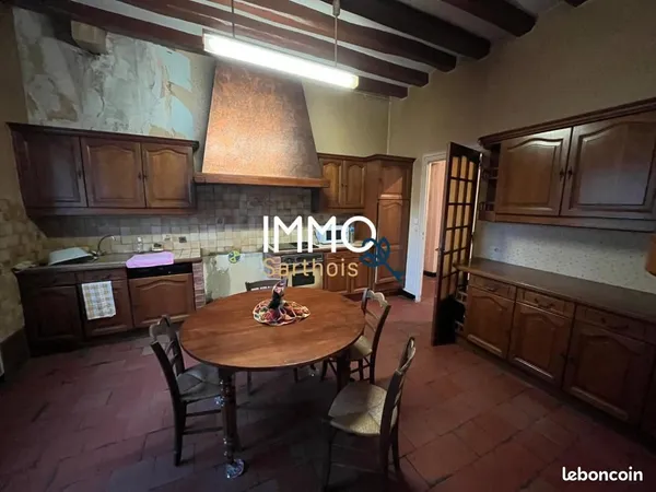 Maison 6 pièces 148 m² 