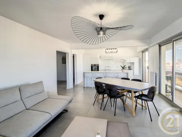 Appartement 4 pièces 96 m² 