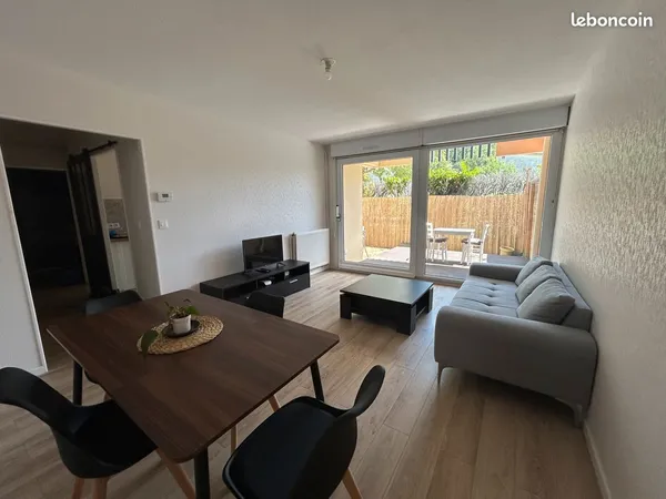 T2 lumineux avec jardin et terrasse - entièrement rénové en 2022 - Cornebarrieu 