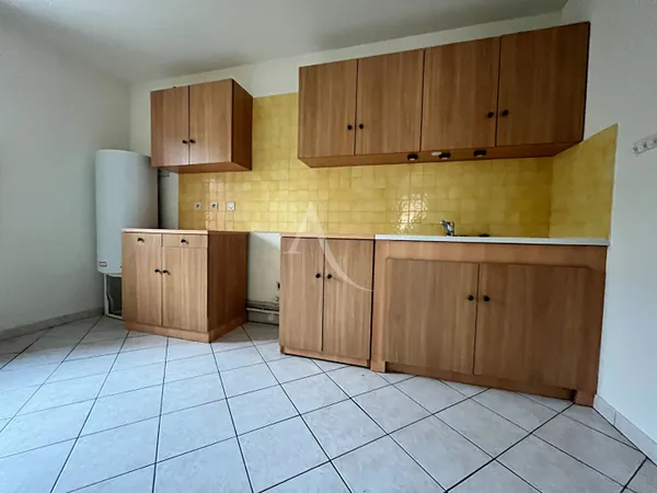 Appartement CORBREUSE - 2 pièces- 43 m2 