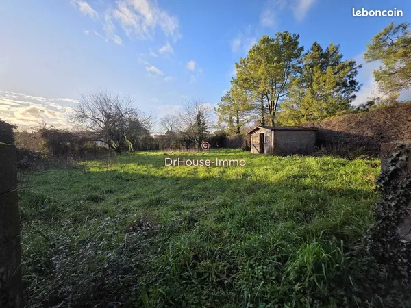 Terrain 797 m² saint etienne de brillouet 