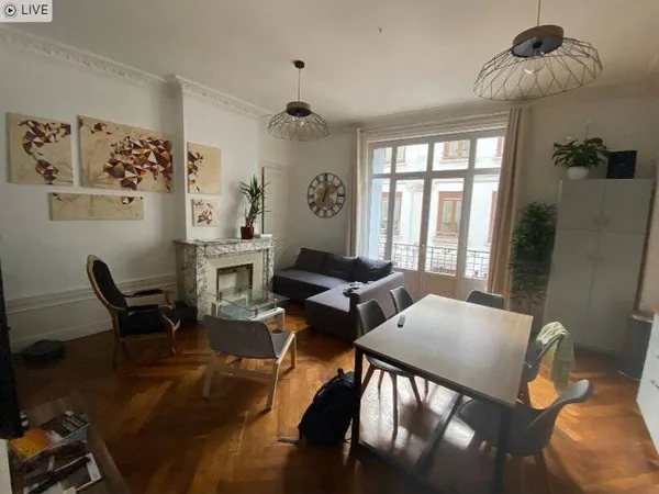Appartement 4 pièces 90 m² 