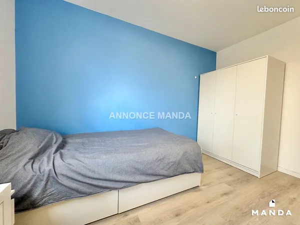 Chambre 5 pièces 10 m² 