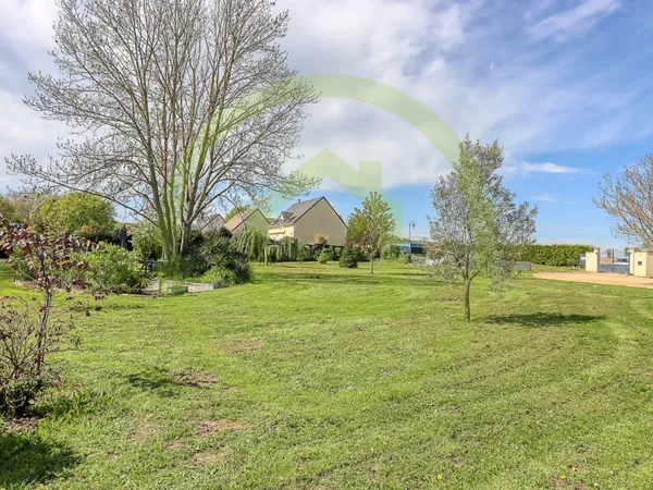 Terrain 1100 m² 