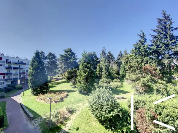 Appartement 5 pièces 77 m² 