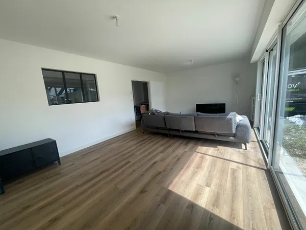 Maison à vendre à Saint-Avé 3 chambres proche du bourg et des commodités 115 m² 