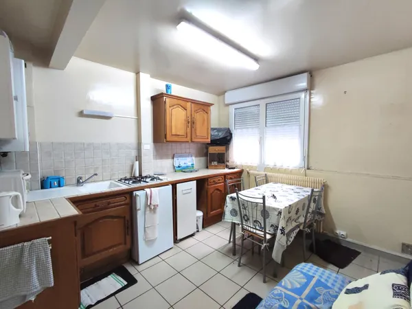 APPARTEMENT AU REZ DE CHAUSSEE PROCHE PLAGE 