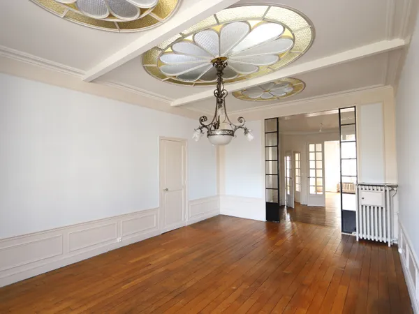 Appartement coup de coeur à Orleans 5 pièce(s) 100 m2 