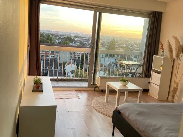 Studio meublé 26 m² - Dernier étage - Belle vue - Pavillons-sous-Bois 