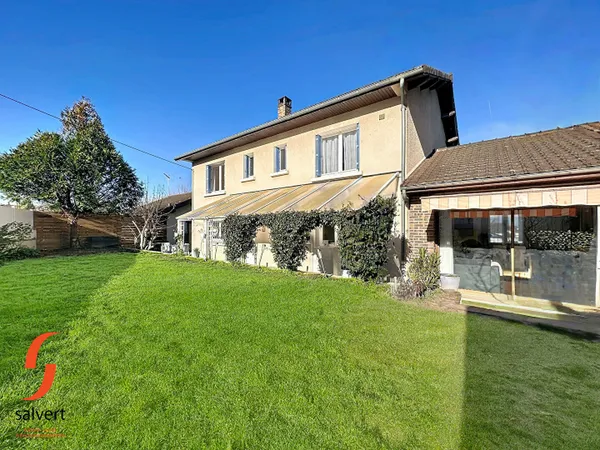 A vendre, Maison 5 chambres, avec jardin et véranda 