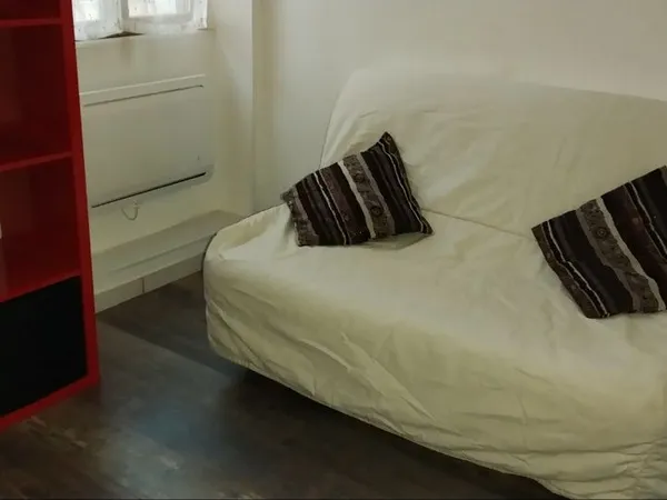 Studio à louer 