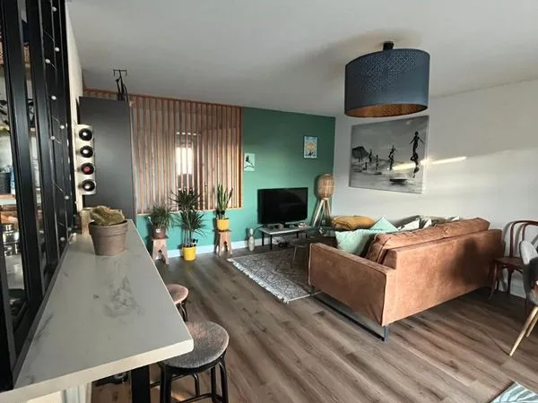 À louer - Appartement meublé 3 pièces 65 m² - Centre-ville 