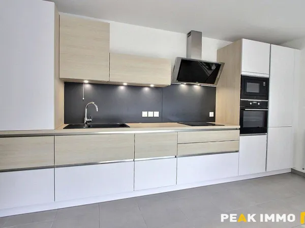 Appartement 3 pièces 64 m² 