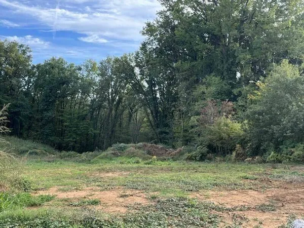 Terrain constructible 1187 m² 