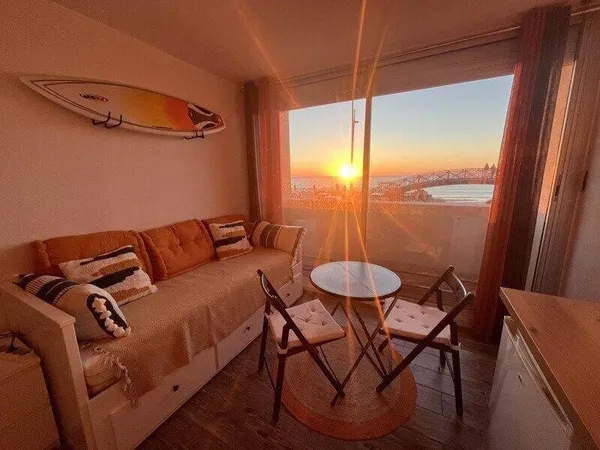 Studio 1 pièce 16 m² 