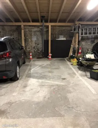 Parking 10 m² 