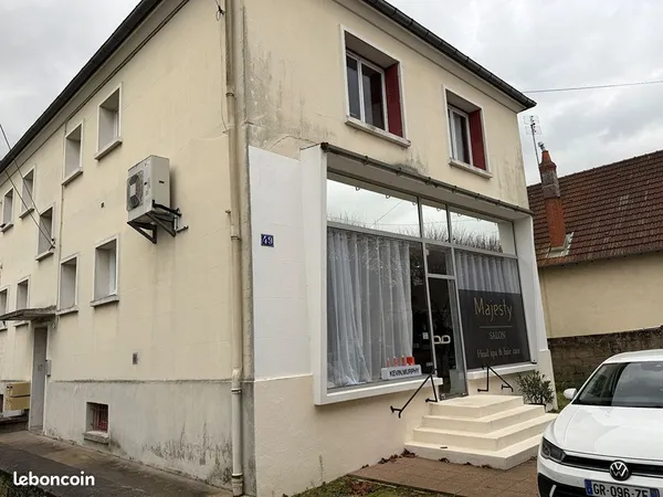 Immeuble 9 pièces 210 m² 